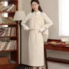 Sukienki robocze wiosna i jesienne francuskie garnitur damski 2024 mody mały pachnące pachnący kołnierz kołnierzowa spódnica z wysokim talią dwuczęściowy zestaw