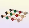 Womens Designer Clover Rings Fashion Fourleaf Flowers Band Diamond Ring Shell Titanium Steel Lovers Ring Smycken4585087
