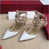 Sandalen dames vrouw schoen klinknagel puntige teen pompen gladiator schoenen elegant hakken echt leer