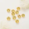 1020100 pcs 18k guld mässing blommor träd blad runda pärlor kepsar tessala kepsar smycken pärlor som gör leveranser diy fynd tillbehör 240408