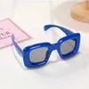 Gafas de sol 3-12 años Nuevas gafas de sol cuadradas para niñas para niños Y2K Diseño retro Color Cóyo Goggle Sun Glasses Niños para niños Eyewear 240412