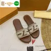 Lyxbroderade bilder tofflor Designer Sandaler Kvinnor Mulor Fashion Flats Summer Ladies Beach Party Wedding Flip Flops Shoes