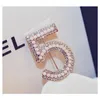 Pinnen, broches Classic Gold Sier Color Letter 5 FL Crystal Rhinestone Pins For Women Party Pearl Bloemnummer Broche Sieraden Wholesa Dhk7f