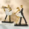 Estatuetas decorativas amantes decoração de quarto decoração de decoração para presentes de casamento figuras figuras dança colecionável para decorações de casa de interiores