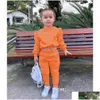 Zestawy odzieży Soild Kids Tracksuit Girl Dwuczęściowy zestaw Sportswear z kapturem z kapturem i spodnie 2023 Moda Spring Autu Otgal