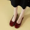 Buty swobodne 2024 Summer damski Retro Delikatne Bow Flats Koreańska moda elegancka czerwona kwadratowa palca wysokie obcasy jesienne bochenek