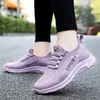 Zapatos informales para mujeres 2024 Autumn Women's Sports Single Flying Knitting