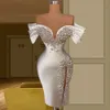 Luxury Pearls Sirène Robe de mariée de l'épaule Rangs nuptiaux à perle partagée