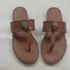 Kurt Geiger Flip Flops Women Flat Bottom Slippers لصق صندل قوس قزح مصمم أحذية أزياء نسر رأس مطعمة بالماس.