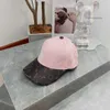 Designer Briefe Leder Baseball Cap Classic Ladies Männer Retro Mode Hüte lässig hundert Match Sun Hut