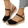 Kvinnor Stängt tå kilsandaler Kvinnor Summer Buckle Strap Gladiator Shoes Woman Fashion Espadrilles Platform Sandalias Mujer 240401