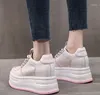 Casual schoenen 8,5 cm echte lederen vrouwen verborgen hakken dames dikke dikke sneakers herfst dik opgeloste lente platform wig mode