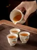 Conjuntos de chá Conjunto de chá Cerâmica Cerimônia Pote e Copa Luxo Chinês Presente Moderno Juego de Te 5