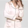 Vêtements maison à manches longues en soie en satin pyjama sets bouton revirement cols poche vêtements pour femmes 2024 Automn mode deux pièces costume