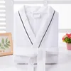 Roupa em casa A camisola de cor sólida colorida elegante cintura com bolsos para mulheres macio V-Bathrobe El Beauty Spring Spring