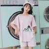 Roupas em casa Blusa da manga de morcego Kawaii Pijamas de desenho animado solto com shorts roupas femininas de algodão para Lady Sleepwear Duas peças