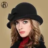 Fs Elegant Bowknot dames dames laine en feuille de bowler noir rouge fedora chapeaux pour femmes larges bordure vintage flotte d'hiver église chapeaux de cloche 240412