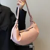 Hobo små pu läder veckade axelväskor för kvinnor 2024 vårtrend designer crossbody väska kvinnliga mjuka handväskor