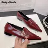 Pantofole retrò classico in pelle in pelle in pelle poco profonda sugli appartamenti 2024 moda semplice scarpe da lavoro interamente match punta di punta casual