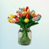 Dekoracyjne kwiaty Znakomity mini sprężyn Tulip sztuczny kwiat na przyjęcie weselne i dom - niezbędny elegancki urok „Captur