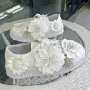 أحذية غير رسمية أحذية بيضاء 5 سم منصة ربيع زهرة زهرة القماش الزفاف العروس حذاء مريح