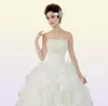 2018 Sommer trägerloser Brautkleider weiß weiße Prinzessin ärmellose Braut Ballkleider Real Po Vestidos de Novia8104417