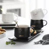 Cups Saucers Europese stijl Persoonlijkheid Zwarte Koffie Mok Ceramisch herbruikbare thee en Nordic Ins Style Licht Luxe Espresso