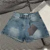 Dames jeans jeans jeans luxe denim shorts voor vrouwen designer brief letters badge broek mode high taille vrouw korte pant hip hip streetwear jeans c240413