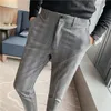 Pantalones para hombres de moda y alta calidad