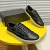 Chaussures de designer Sneakers courtiers Men Trainers Vérite plate-forme en cuir brodé Sneaker Signature du logo avec taille de boîte 38-46