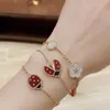 Designer Van High Version Seven Star Ladybug Armband Weibliche Pflaumenblüten Halskette Käferkragen Kette