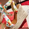 Zeppe colorate Progettista Designer Sandalo Designer Designer Designer Designer Sandals Bowknot Desinal Heels High Heels Summer Beep Toe Scarpe