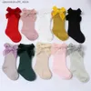 Chaussettes pour enfants 1 paire de chaussettes de couleur unie de longueur moyenne mignonne bébé princesse chaussettes de 1 à 3 ans pour bébé nouveau-né 0-12 mois Q240413