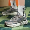 أحذية غير رسمية jinbaoke chunky يركض النساء رجال الركض الرياضي للجنسين شبكات منصة الأحذية الرياضية