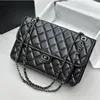 Brand sac à main Luxury Sac à bandoulière pour femmes Classic Clamhell Crossbody Bag High-up Leather Chain Chain Bag Wallet Network Celebrity Star Same Style