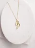 Mom Love Cursive Name B English Alphabet Gold Silver Family Friend Letters Teken Word Chain Kettingen Tiny Initial Letter Pendant 1729439