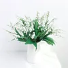 Dekorativa blommor Plastsimulering Lily of the Valley Bouquet Yellow Fake Restaurant El Decoration Artificial Flower Wedding Decor