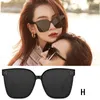 Fashion Hot Corée hommes Femmes Lunettes de soleil UV400 Lunes polarisées carrées Concise Square Multi-styles Femmes de conception de lunettes FOLLSE