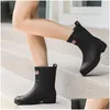 Boots de pluie Femmes Low non-glissade Cuisine Chaussures Eau femme Femme Rubber Garden Galoshes Slip-On Boots de pluie Courts ACCESSOIRES DE LIVRAISE