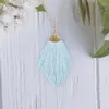 Hänghalsband 31,0 tum boho stil Dainty Feather Tip Silk Tassel Lång kedja för kvinnors mors dag mamma gåva chic smycken