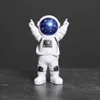 Figure giocattolo d'azione 4 pezzi astronaut figura statue figurina spazia