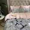 Ensemble de literie Coton 1,8 m de lit de lit contrasté couleur assortir le style moderne américain couverture de courtepointe à étapes 4 sept textile à la maison