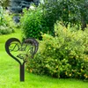 Décorations de jardin pierres tombes du cimetière du cimetière coeur en forme de coeur en forme de coeur commémorent pour une pile de fer grave