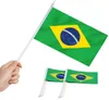 Bannerflaggor Anley Brasilien Mini Flag Hand Hålls små miniatyrbrasilianer på stick Fade Resistenta livliga färger 5x8 tum med solid P3453271