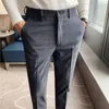 Pantalones para hombres de moda y alta calidad