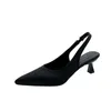 Dress Shoes Summer Pointed Damespompen Vrouwelijk midden Heels Sandalen Comfort Ondiepe slip-on mode Solid Office Lady