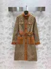 Płaszcz designerski damski płaszcz długi litera kurtka Jacquard patchwork skórzana skórzana płaszcz z długim rękawem