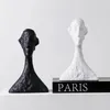 モダンな抽象黒人像像彫像クリエイティブホームリビングルーム装飾オフィス北欧のミニマリストアート樹脂装飾品240408