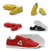 Chaussures de créateurs chaussures de course baskets chaussures décontractées femmes hommes soft jogging noire bleu jaune livraison gratuite classique gai