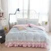 Set di biancheria da letto in stile coreano in pizzo di cotone principessa semplice set da casa set da letto gonna piumino cuscinetto da coperchio quattro pezzi